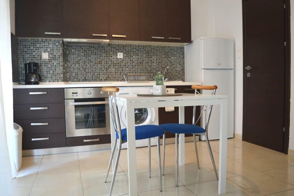 Cosy Studios 1 Close To The City Center Thessaloniki Exterior photo